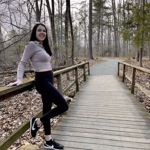 SHEIN zip up crop top